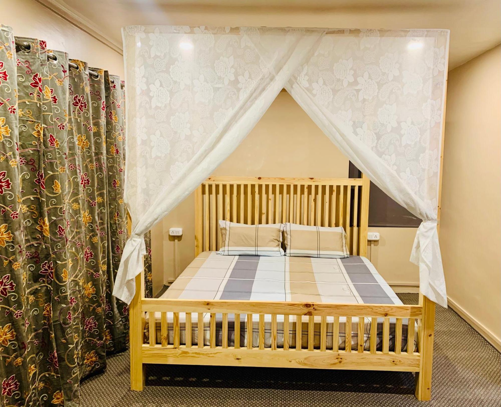 The Chinar Retreat Hut Hotel Srinagar  Ngoại thất bức ảnh